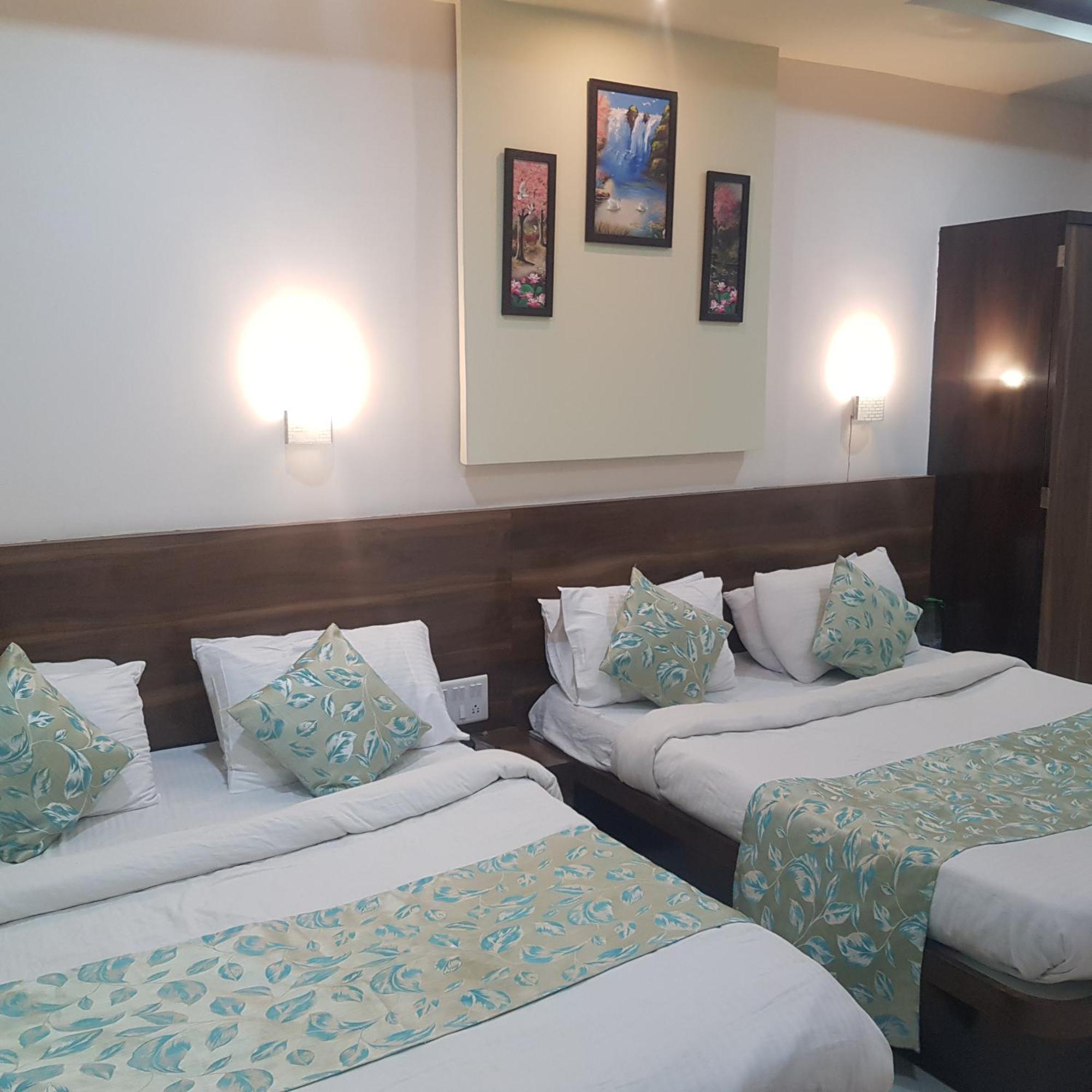 C P Cottage Resort Mahābaleshwar Exterior foto